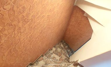 Casa de 95m2, de 3 pisos en Madrid, Cundinamarca, Zona Centro