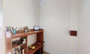 Casa de 95m2, de 3 pisos en Madrid, Cundinamarca, Zona Centro