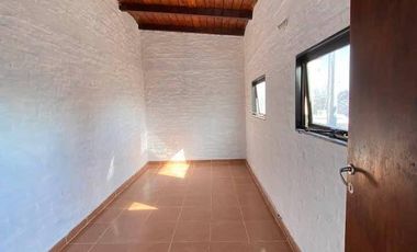 CASA - EN VENTA - ARROYO SECO
