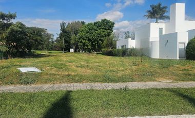 TERRENO EN VENTA UBICADO EN FRACCIONAMIENTO EL CRISTO, ATLIXCO PUEBLA, CON VISTA AL CAMPO DE GOLF
