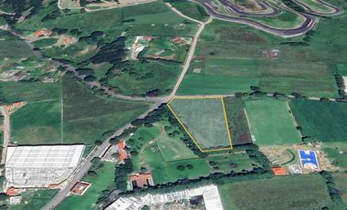 TERRENO EN AMEYALCO
