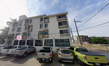Hotel en venta en Melaque Centro, Cihuatlán, 35 habitaciones, 36 baños, 20 estacionamientos, 3200 m² de construcción (Remate bancario)