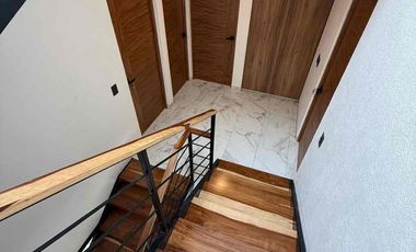 Casa En Venta en LomAlta Tres Marías