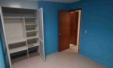 BONITA CASA 2 pisos en privada