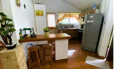 CASA EN VENTA EN FRACCIONAMIENTO LOMAS DE COCOYOC, MORELOS