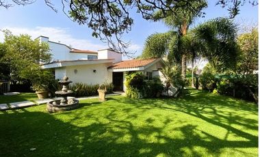 CASA EN VENTA EN FRACCIONAMIENTO LOMAS DE COCOYOC, MORELOS