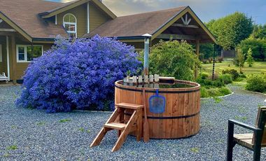 HERMOSA CASA EN PARCELACIÓN CONSOLIDADA EN LAS QUEMAS