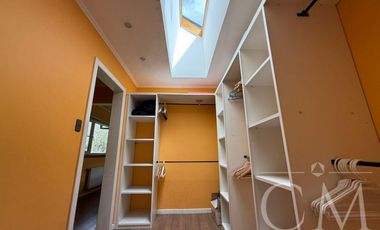 HERMOSA CASA EN PARCELACIÓN CONSOLIDADA EN LAS QUEMAS