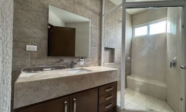 CASA EN VENTA EN BALCONES A 1 MIN   POLITECNICA