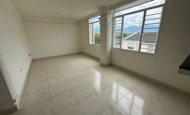 VENDO EXCELENTE APARTAMENTO, CONJUNTO CERRADO LA ESMERALDA.