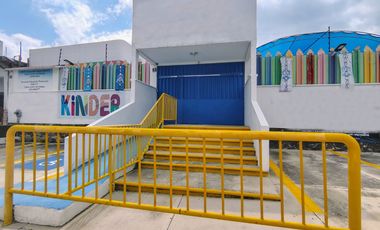 KINDER EN VENTA EN REAL DE JURIQUILLA QUERETARO, EQUIPADO Y CON LICENCIA