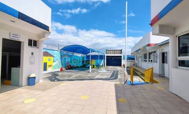 KINDER EN VENTA EN REAL DE JURIQUILLA QUERETARO, EQUIPADO Y CON LICENCIA