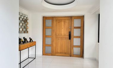 Apartamento en arriendo en Asomadera II, Poblado