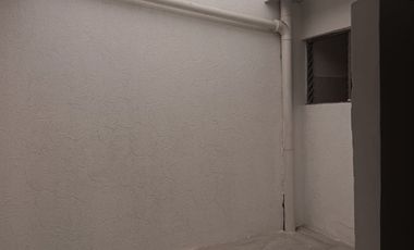 RENTAMOS CASA COMERCIAL EN EL BARRIO ALVERNIA CRA 32A # 25 - 25