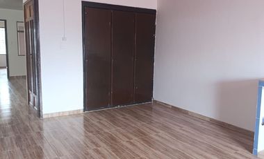 RENTAMOS CASA COMERCIAL EN EL BARRIO ALVERNIA CRA 32A # 25 - 25