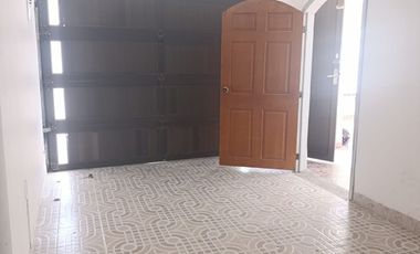 RENTAMOS CASA COMERCIAL EN EL BARRIO ALVERNIA CRA 32A # 25 - 25