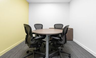 Acceso todo incluido a oficina profesional para 10 personas en BUENOS AIRES, American Express Retiro