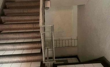 DEPARTAMENTO DE 1TECAMARA Y PUEDE SER ESTUDIO O RECAMARA