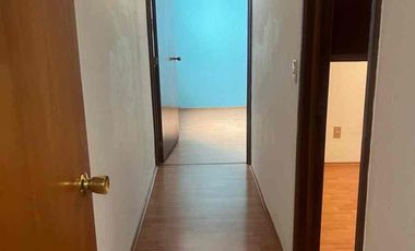 DEPARTAMENTO DE 1TECAMARA Y PUEDE SER ESTUDIO O RECAMARA