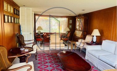 LOMAS DE BEZARES, EXCELENTE CASA EN VENTA PARA REMODELAR