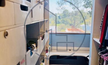 LOMAS DE BEZARES, EXCELENTE CASA EN VENTA PARA REMODELAR