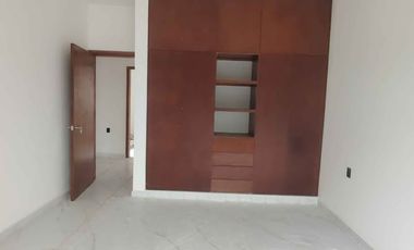 VENDO CASA EN BOCA DEL RIO, CERCA DE PLAZA AMERICAS