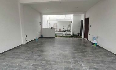 VENDO CASA EN BOCA DEL RIO, CERCA DE PLAZA AMERICAS
