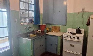 VENTA - CASA 3 DORMITORIOS - MELINCUE
