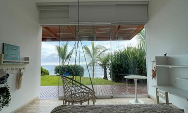 Vendo casa en el km 46 con vista privilegiada al mar de Punta Hermosa