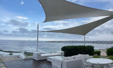 Vendo casa en el km 46 con vista privilegiada al mar de Punta Hermosa