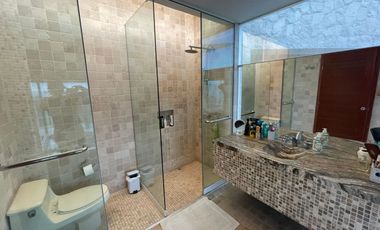 Vendo casa en el km 46 con vista privilegiada al mar de Punta Hermosa