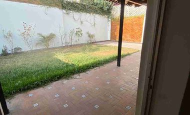 Hermosa Casa en Venta en Santiago de Surco