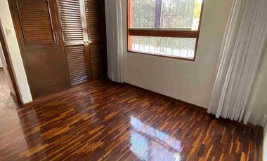 Hermosa Casa en Venta en Santiago de Surco