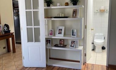 Venta amplia y cómoda casa 3D+3B Ciudad Satélite - Maipú