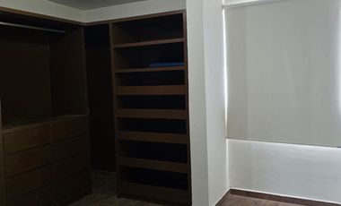 CASA EN RENTA EN RAMOS ARIZPE MUY CENTRICA A 2 CUADRAS DE AL SUPER EN COLONIA LA HACIENDA DE PREFERENCIA PARA OFICINAS DE DOS PLANTAS SIN MUEBLES