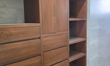 CASA EN RENTA EN RAMOS ARIZPE MUY CENTRICA A 2 CUADRAS DE AL SUPER EN COLONIA LA HACIENDA DE PREFERENCIA PARA OFICINAS DE DOS PLANTAS SIN MUEBLES