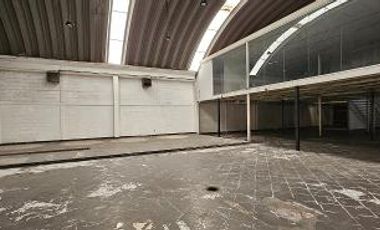 RENTA Exclusivo Local Comercial en Av. Revolución – 725 m² con Excelente Ubicación y Estacionamiento Privado ($309,750.00 + IVA). No incluye mantenimi