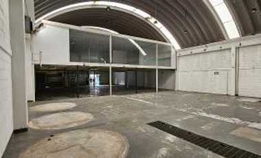 RENTA Exclusivo Local Comercial en Av. Revolución – 725 m² con Excelente Ubicación y Estacionamiento Privado ($309,750.00 + IVA). No incluye mantenimi