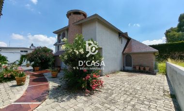 SE VENDE CASA EN ARBOLEDAS 4TA SECCIÓN