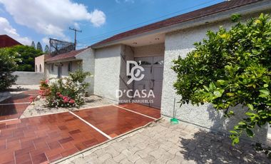 SE VENDE CASA EN ARBOLEDAS 4TA SECCIÓN
