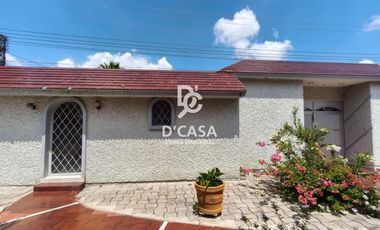 SE VENDE CASA EN ARBOLEDAS 4TA SECCIÓN