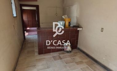 SE VENDE CASA EN ARBOLEDAS 4TA SECCIÓN