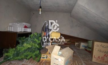 SE VENDE CASA EN ARBOLEDAS 4TA SECCIÓN