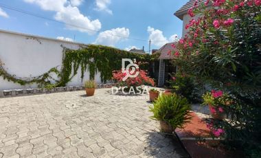 SE VENDE CASA EN ARBOLEDAS 4TA SECCIÓN