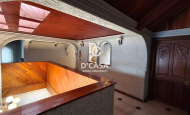 SE VENDE CASA EN ARBOLEDAS 4TA SECCIÓN