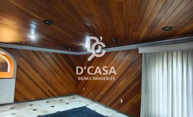 SE VENDE CASA EN ARBOLEDAS 4TA SECCIÓN