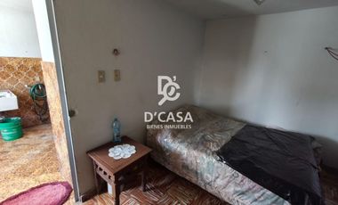 SE VENDE CASA EN ARBOLEDAS 4TA SECCIÓN