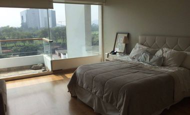 Vendo departamento de 250m2 de 3 dormitorios c/baño, Cerros de Camacho.