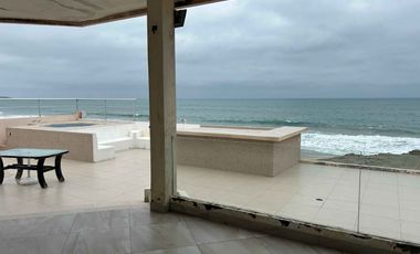 CASA AMOBLADA EN VENTA UBICADA FRENTE AL MAR EN PUNTA CARNERO