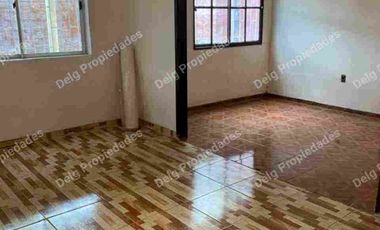 Gran casa se vende en Quinta normal